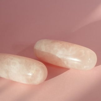 粉晶摆件